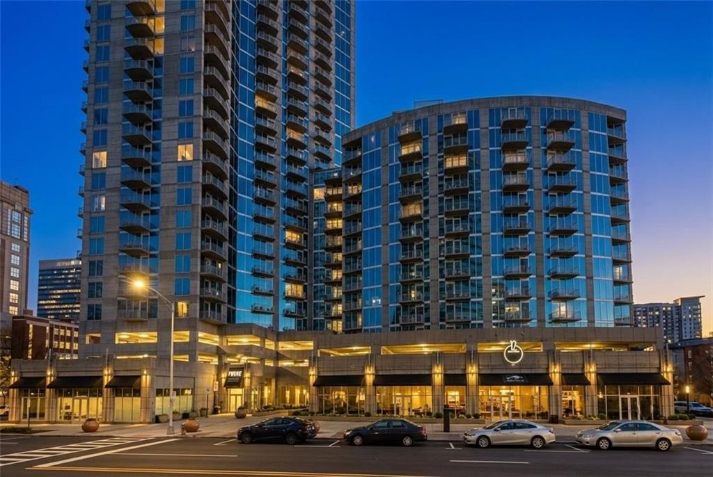 400 W Peachtree Street NW 2006, Atlanta, GA 30308