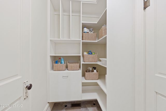 230 S Herbert Avenue, Tucson, AZ 85701