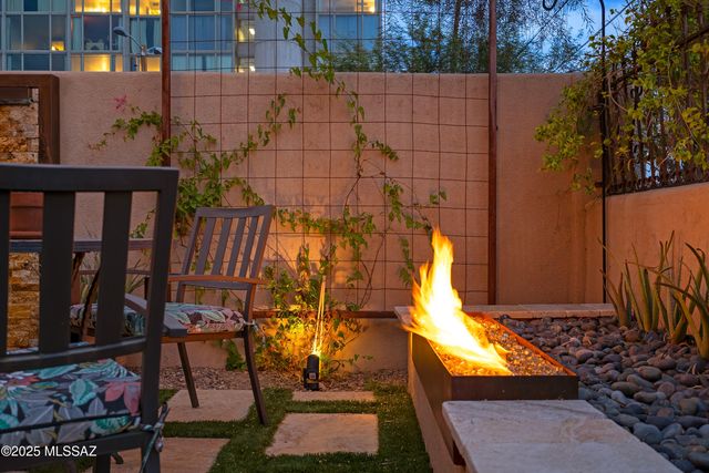 230 S Herbert Avenue, Tucson, AZ 85701