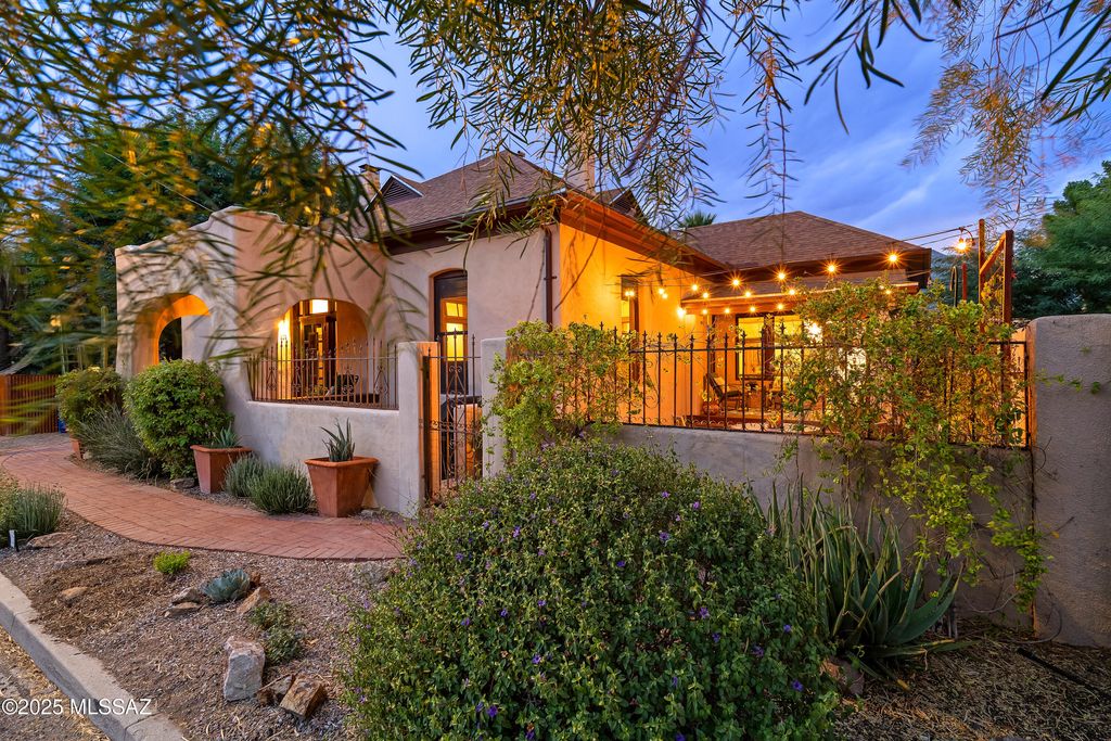 230 S Herbert Avenue, Tucson, AZ 85701