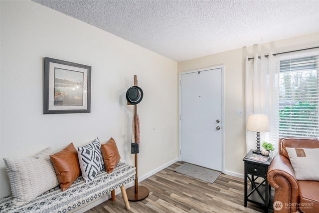 5609 5611 104th Street E, Puyallup, WA 98373