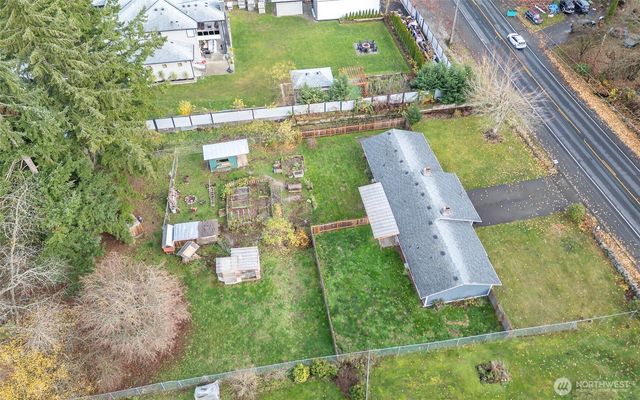 5609 5611 104th Street E, Puyallup, WA 98373