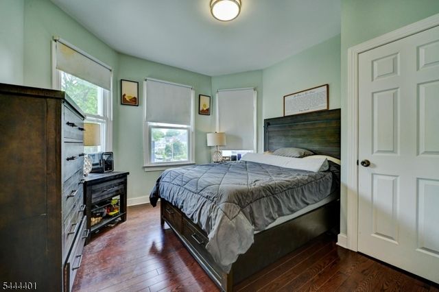 135 Sanford St, East Orange City, NJ 07018