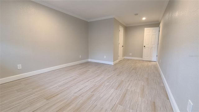1718 CARDINAL DR, Clearwater, FL 33759