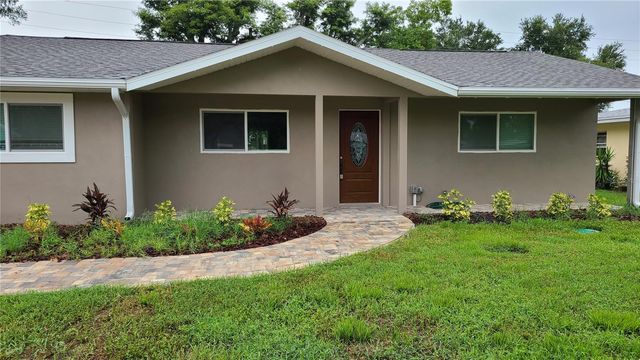 1718 CARDINAL DR, Clearwater, FL 33759