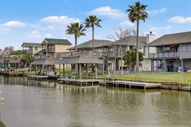 4 S Flamingo Street, La Marque, TX 77568