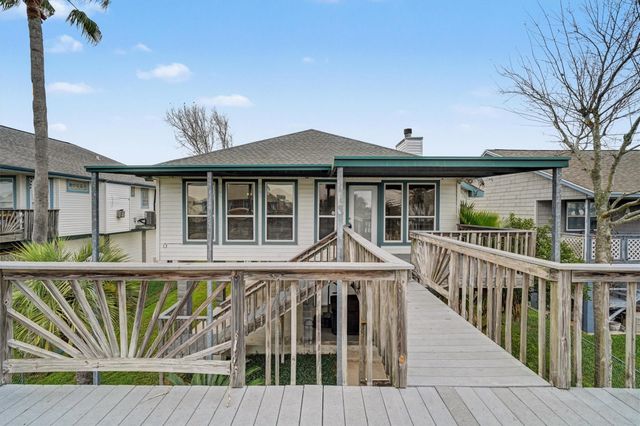 4 S Flamingo Street, La Marque, TX 77568