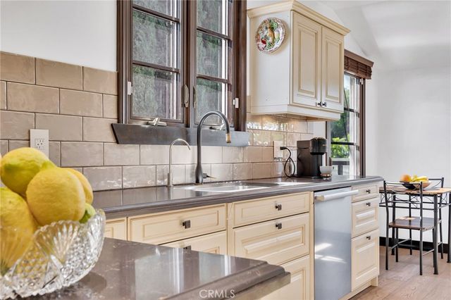 430 Sonora, Glendale, CA 91201