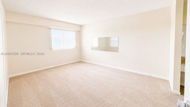 12900 SW 13th St 413E, Pembroke Pines, FL 33027