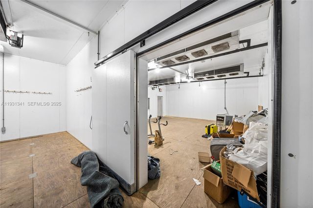 2585 NW 21st Ter, Miami, FL 33142