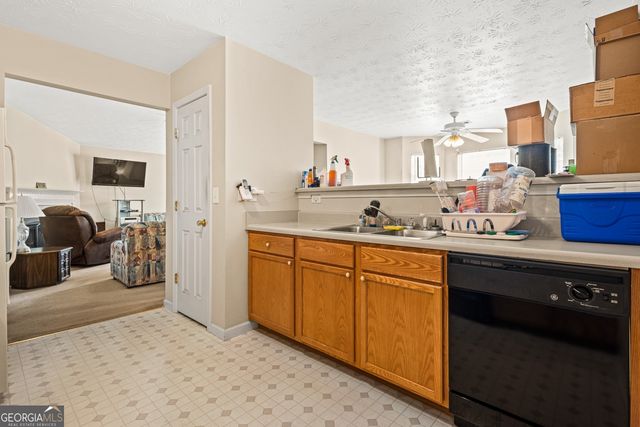 416 Underwood Court, Locust Grove, GA 30248