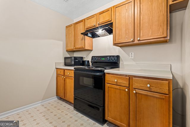 416 Underwood Court, Locust Grove, GA 30248