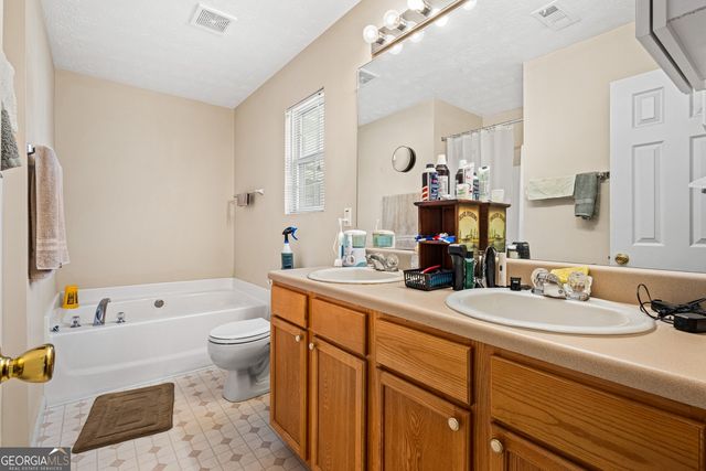 416 Underwood Court, Locust Grove, GA 30248