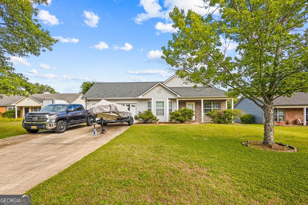416 Underwood Court, Locust Grove, GA 30248
