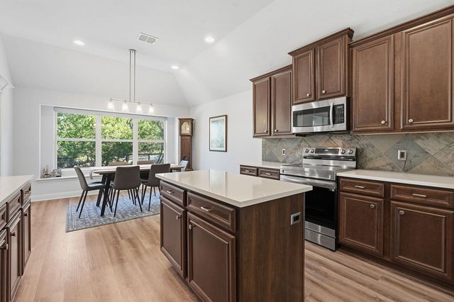 12 Tanglewood TRL, Wimberley, TX 78676