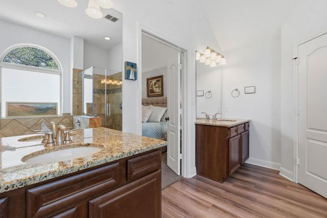 12 Tanglewood TRL, Wimberley, TX 78676