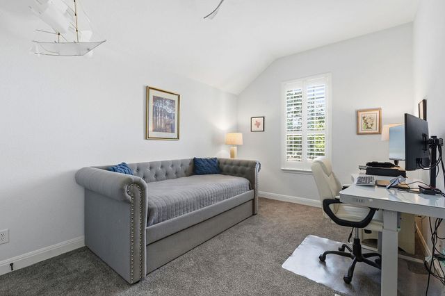 12 Tanglewood TRL, Wimberley, TX 78676