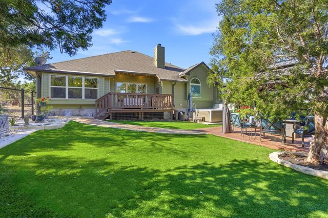 12 Tanglewood TRL, Wimberley, TX 78676