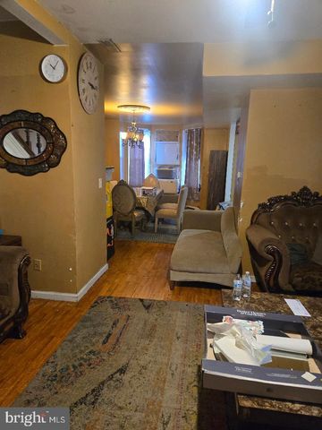 7241 GRAYS AVE, Philadelphia, PA 19142