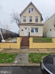 7241 GRAYS AVE, Philadelphia, PA 19142