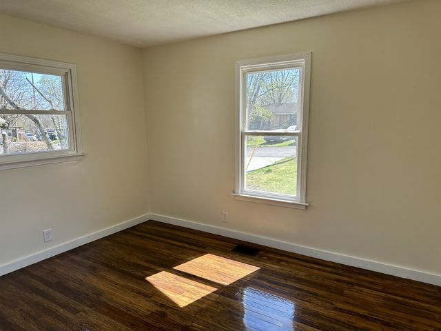 149 Cline Ave, Hendersonville, TN 37075