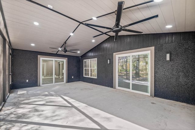 2950 Kings Rd, St Augustine, FL 32086