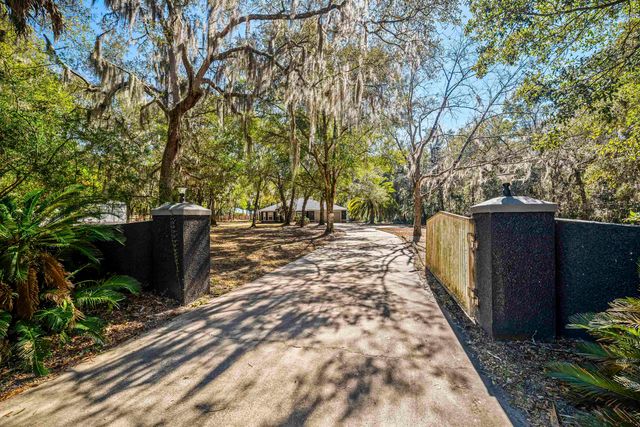 2950 Kings Rd, St Augustine, FL 32086