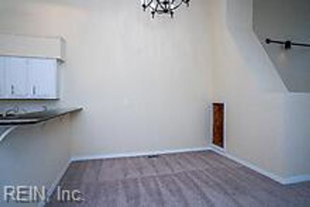 100 Pinewood Rd Apt 226, Virginia Beach, VA 23451