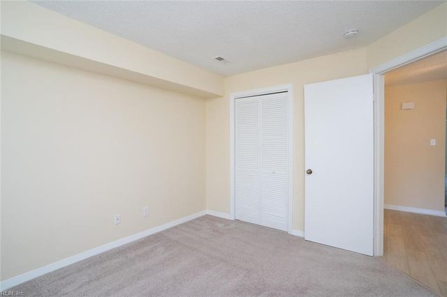 100 Pinewood Rd Apt 226, Virginia Beach, VA 23451
