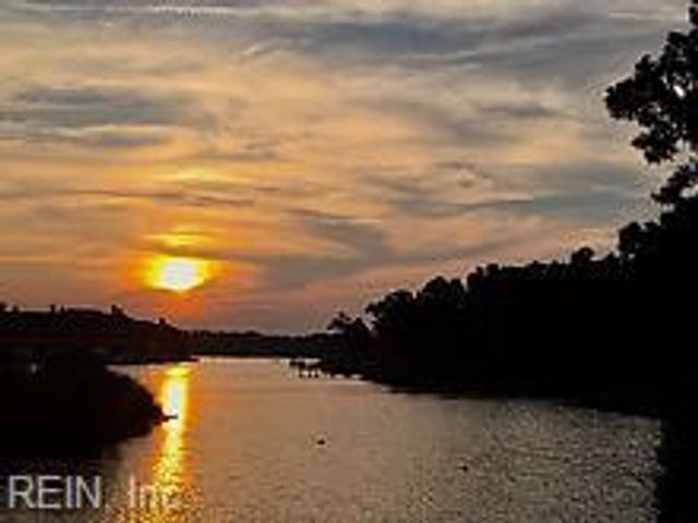 100 Pinewood Rd Apt 226, Virginia Beach, VA 23451