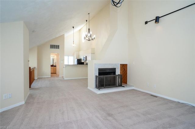 100 Pinewood Rd Apt 226, Virginia Beach, VA 23451
