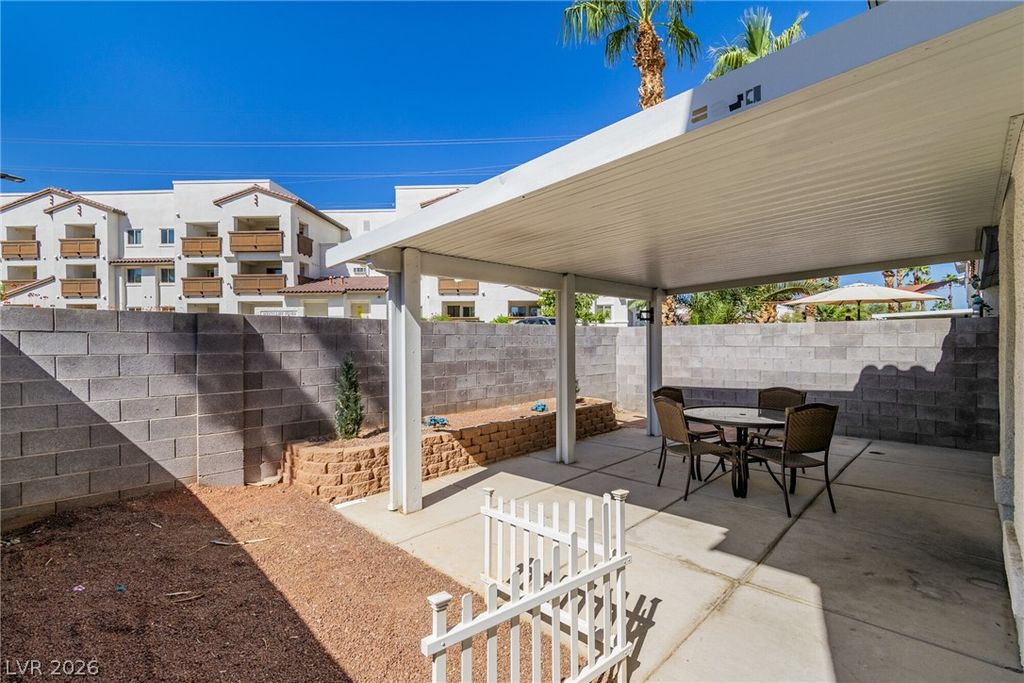8224 Crystal Star Court, Las Vegas, NV 89145 — photo 2