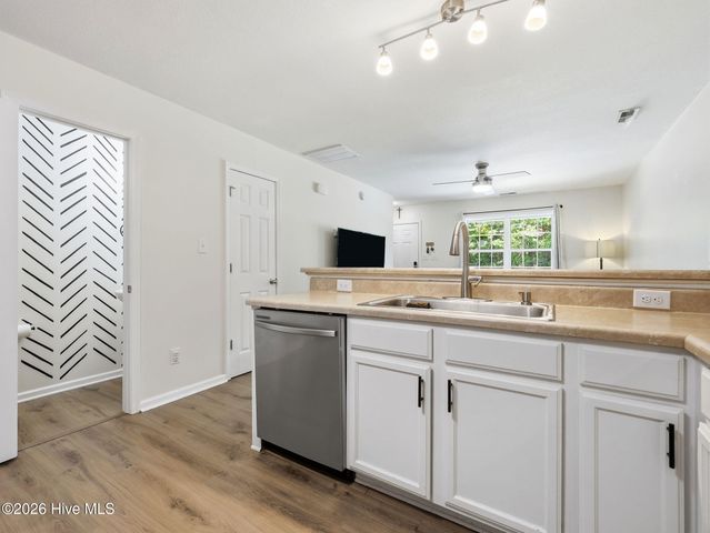 1404 Old Folkstone Road 7, Sneads Ferry, NC 28460