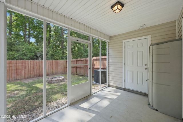 1404 Old Folkstone Road 7, Sneads Ferry, NC 28460