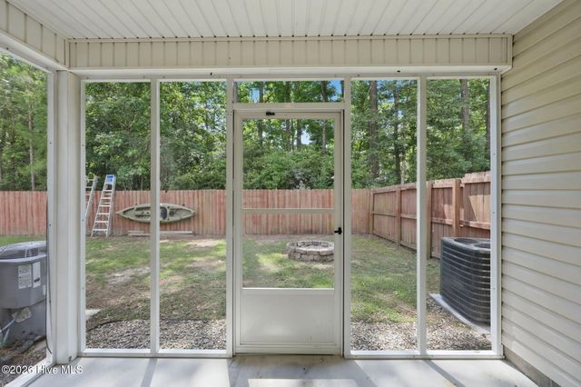 1404 Old Folkstone Road 7, Sneads Ferry, NC 28460