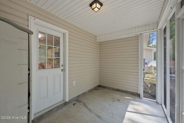1404 Old Folkstone Road 7, Sneads Ferry, NC 28460
