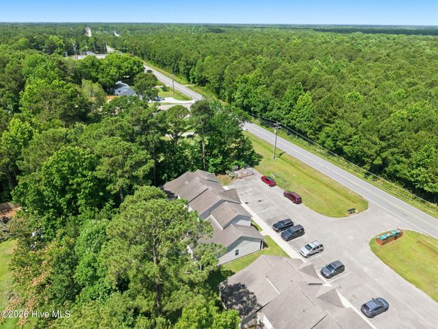 1404 Old Folkstone Road 7, Sneads Ferry, NC 28460