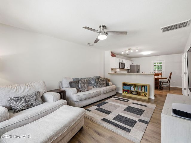 1404 Old Folkstone Road 7, Sneads Ferry, NC 28460