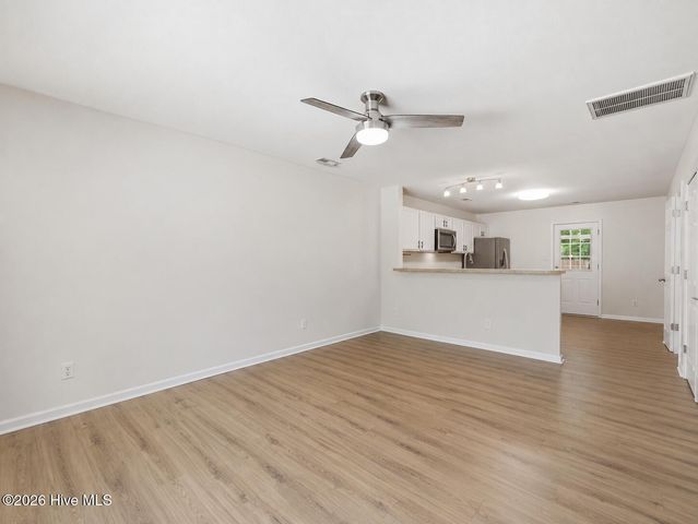1404 Old Folkstone Road 7, Sneads Ferry, NC 28460