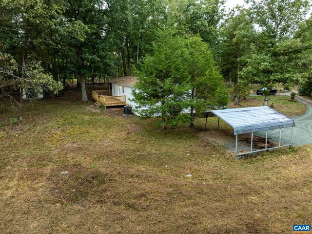 1103 LASLEY LN, Louisa, VA 23093