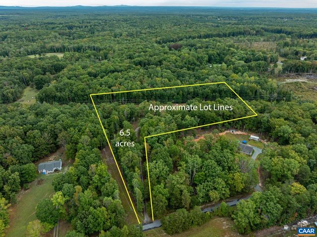 1103 LASLEY LN, Louisa, VA 23093