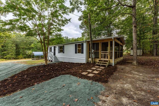 1103 LASLEY LN, Louisa, VA 23093