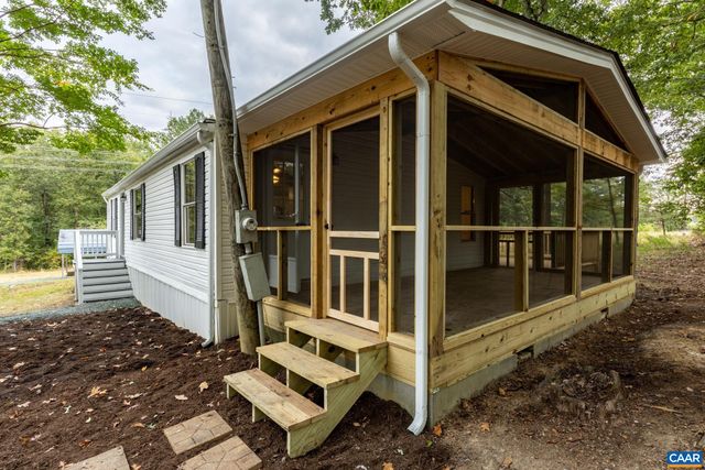 1103 LASLEY LN, Louisa, VA 23093