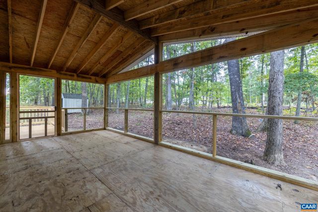 1103 LASLEY LN, Louisa, VA 23093