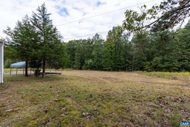 1103 LASLEY LN, Louisa, VA 23093