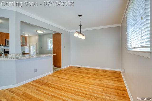 3014 Sylvan Drive, Royal Oak, MI 48073