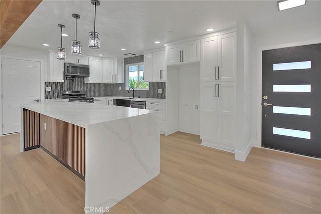 920 Coronado Drive, Redlands, CA 92374