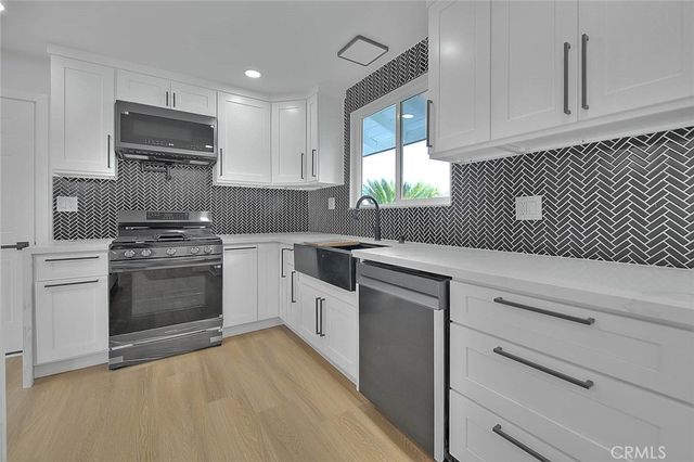 920 Coronado Drive, Redlands, CA 92374