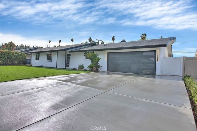 920 Coronado Drive, Redlands, CA 92374