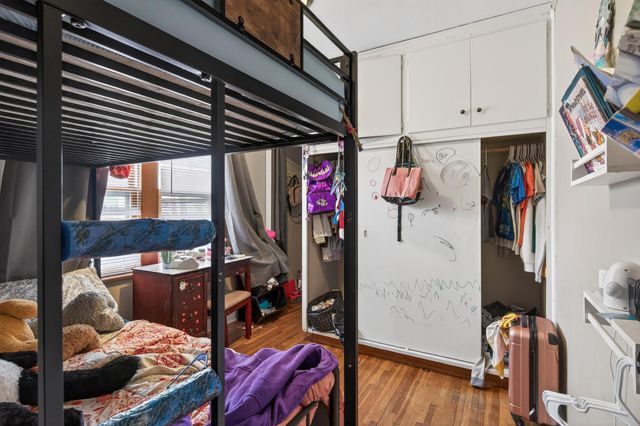 556 Gotzian Street, Saint Paul, MN 55106